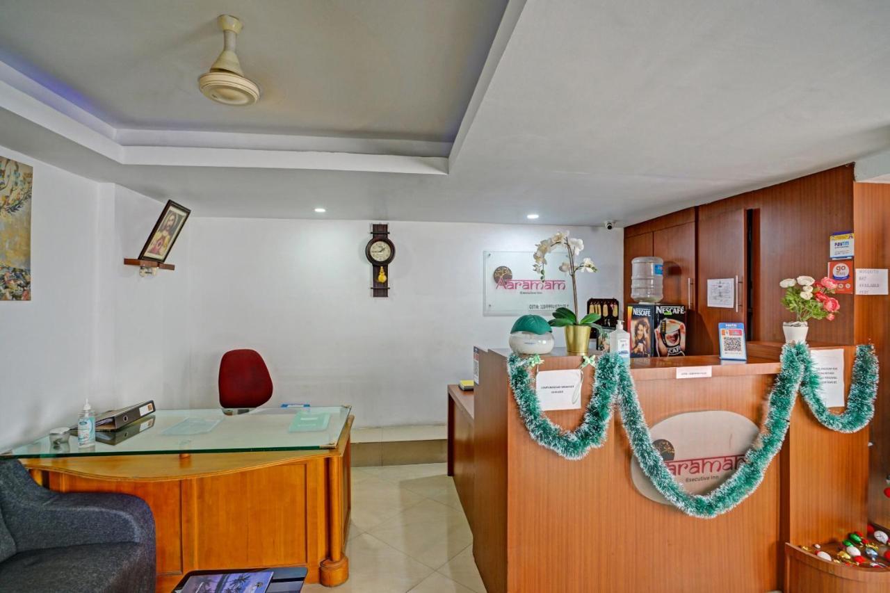 Collection O Aramam Executive Inn Kochi Екстер'єр фото